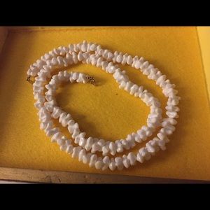 Vtg Trifari white beaded necklace 30”